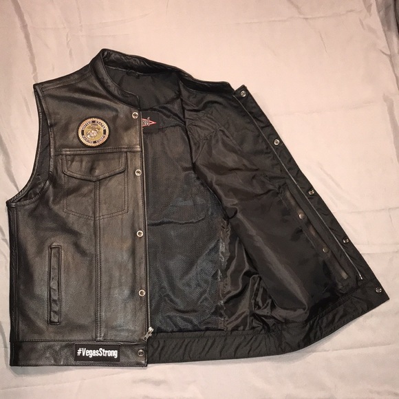 Street & Steel Redwood Leather Vest, XL, New with patches! - Picture 7 of 15